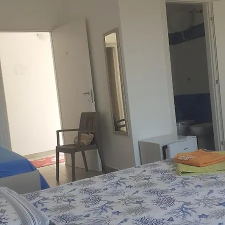 Delle Rose B&B 로세토 카포 스풀리코