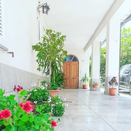 Frühstückspension Delle Rose Roseto Capo Spulico