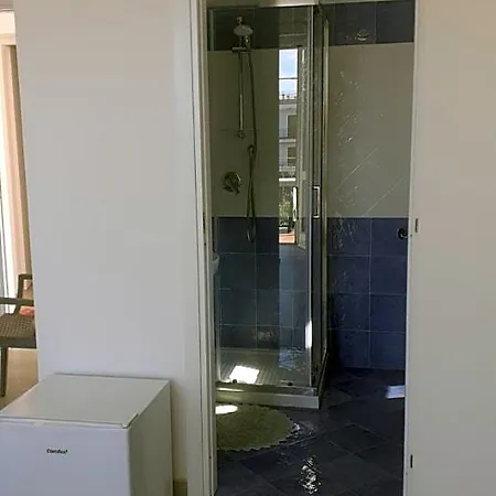 فندق مبيت وإفطار Delle Rose 3*