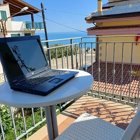 Delle Rose 3* Roseto Capo Spulico